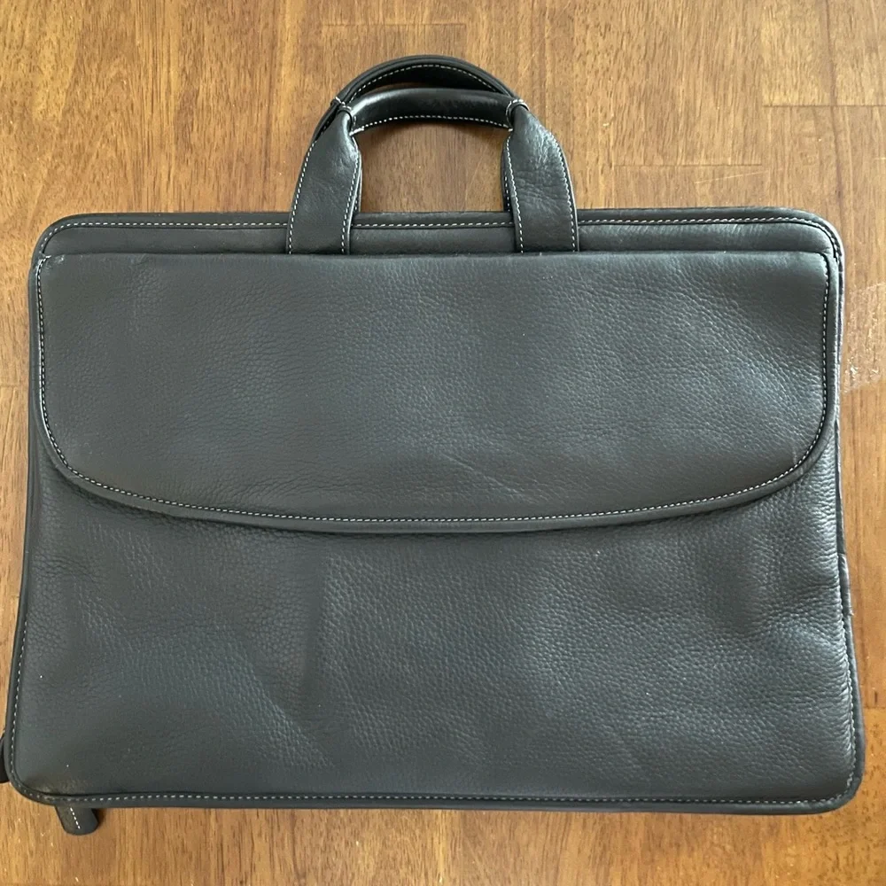 Johnson & Murphy Sophisticated Black Leather Briefcase